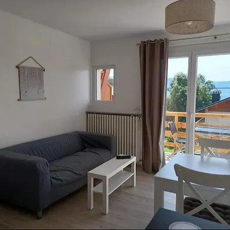 T3 Plein Sud Proche Centre Font-romeu Апартаменты *