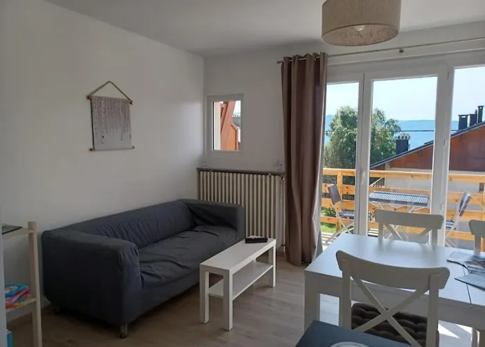 T3 Plein Sud Proche Centre Font-romeu Apartamento *